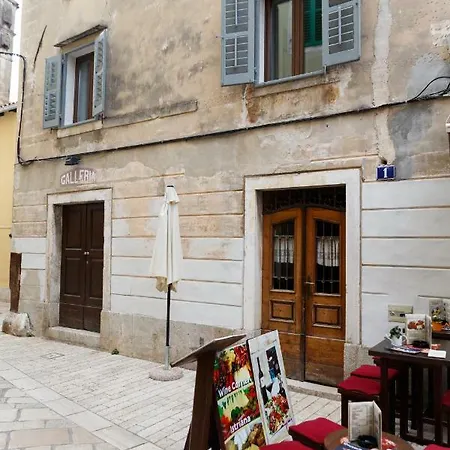 Apartment Irene Porec Exterior photo